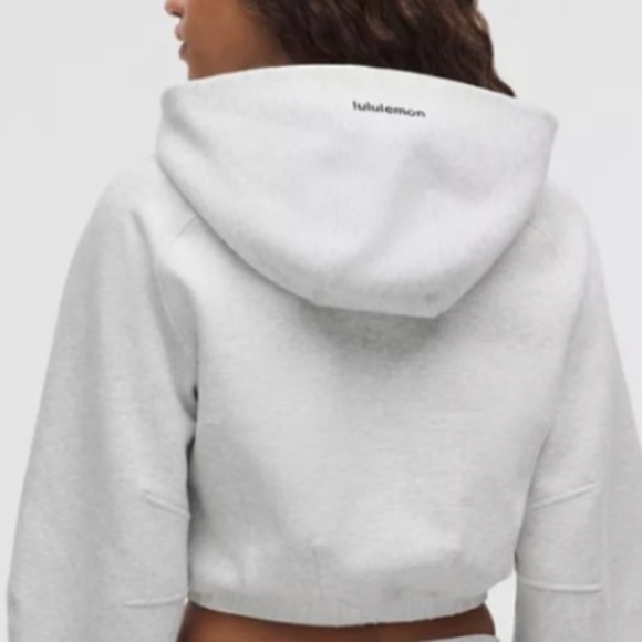 LULULEMON Relaxed Full Zip Crop Hoodie. - Picture 4 of 6